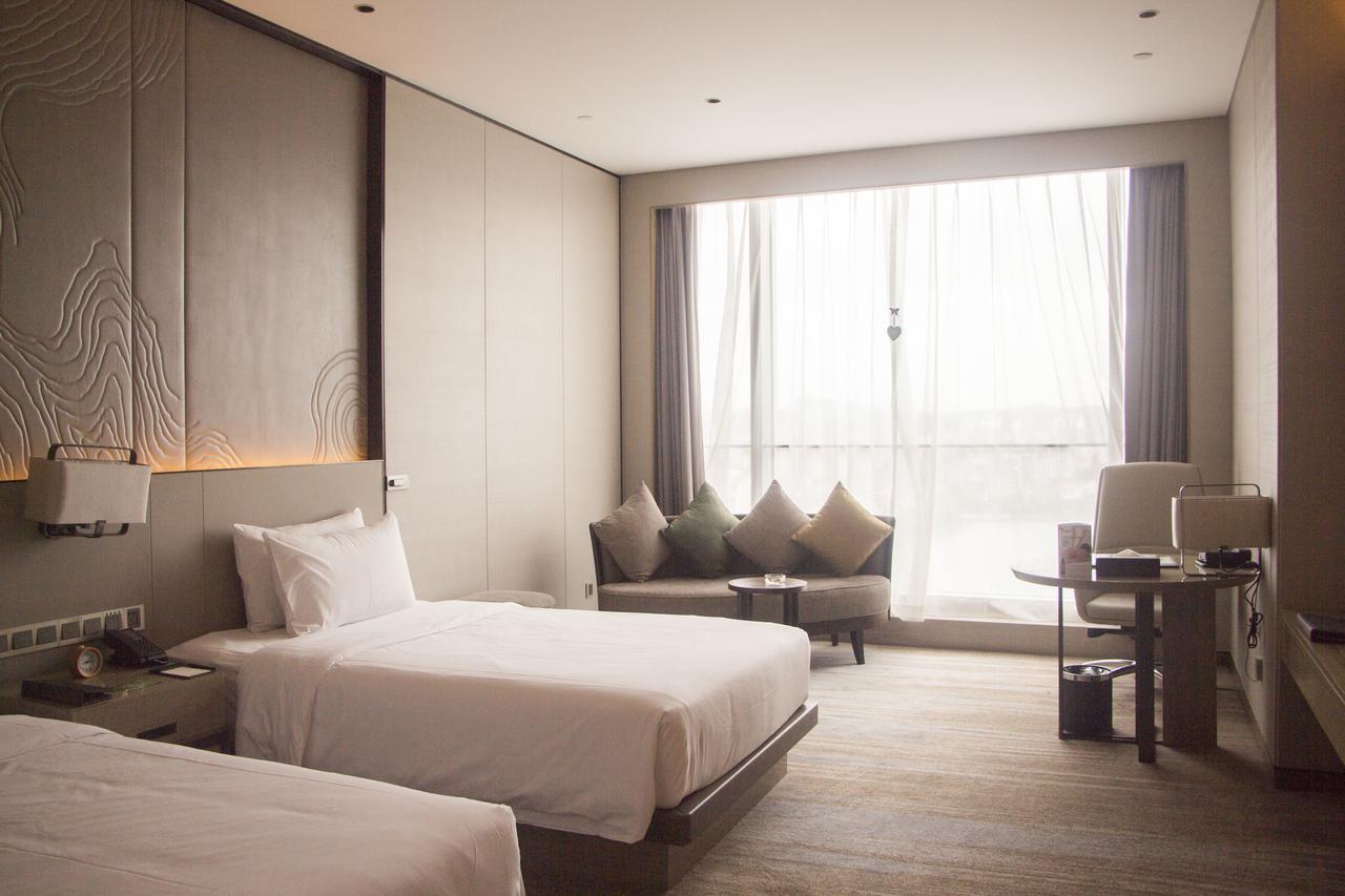 Nanjing Golden Eagle Summit Hotel Buitenkant foto