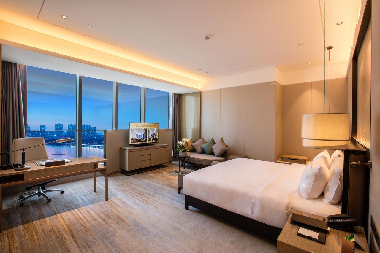 Nanjing Golden Eagle Summit Hotel Buitenkant foto