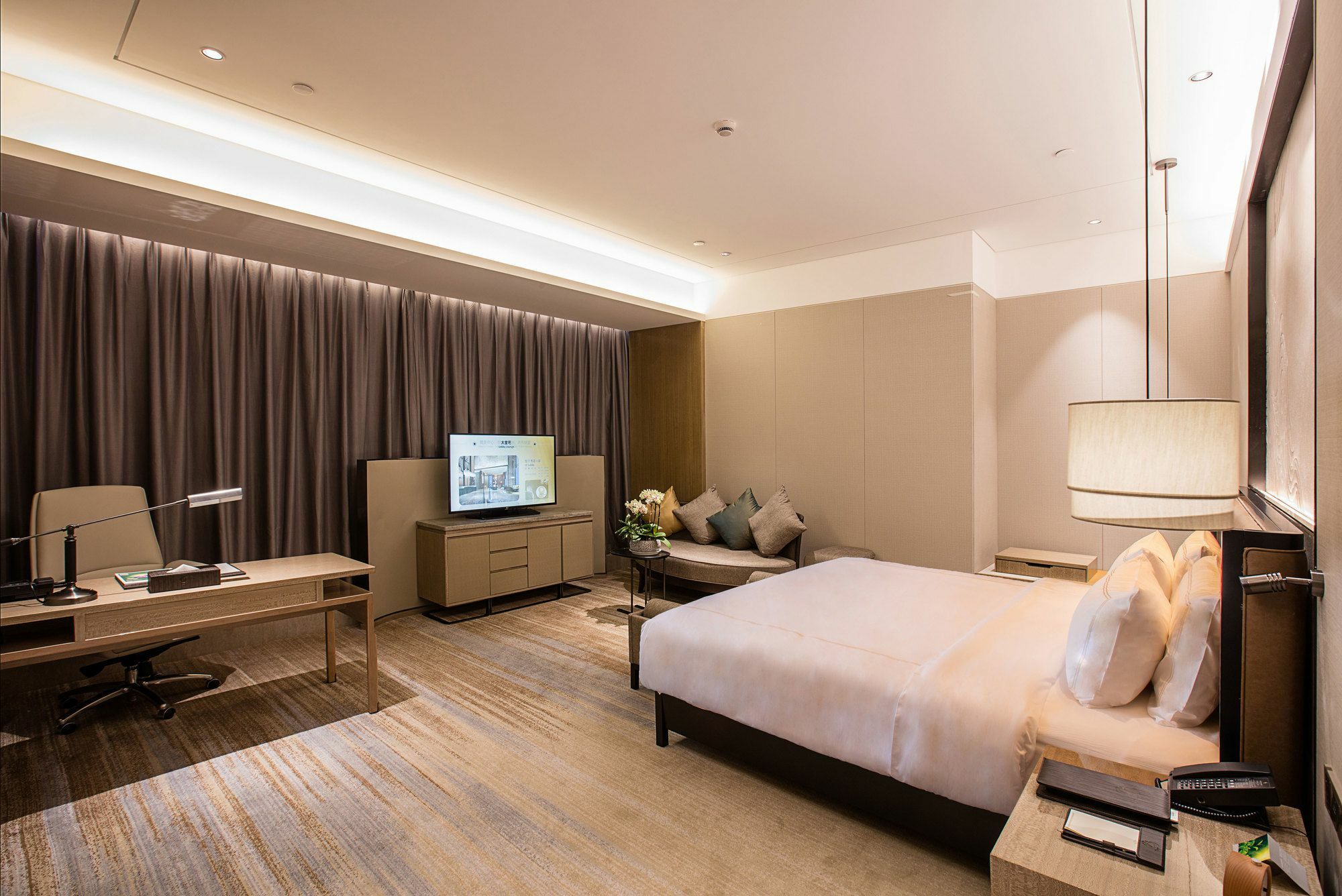 Nanjing Golden Eagle Summit Hotel Buitenkant foto