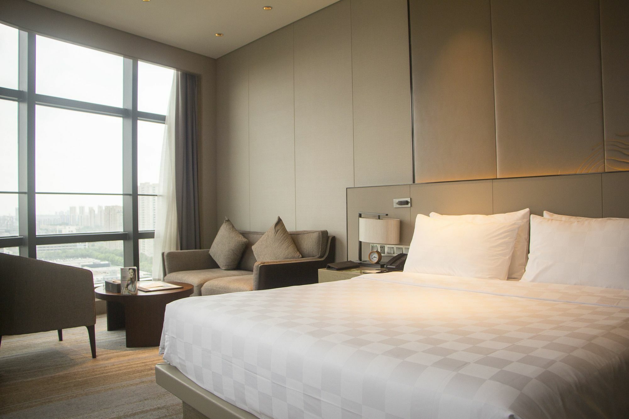 Nanjing Golden Eagle Summit Hotel Buitenkant foto